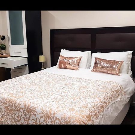 Garden Top Hotel Йоханнесбург Экстерьер фото